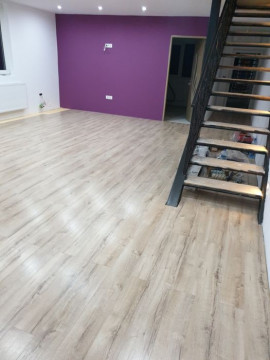 Montaj parchet laminat și mobilier